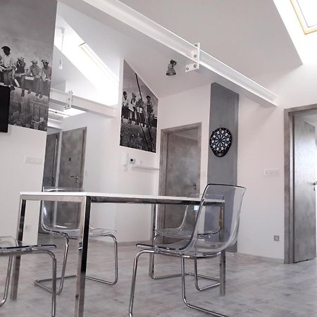 8X8 Tetoter Apartman سيغيد المظهر الخارجي الصورة