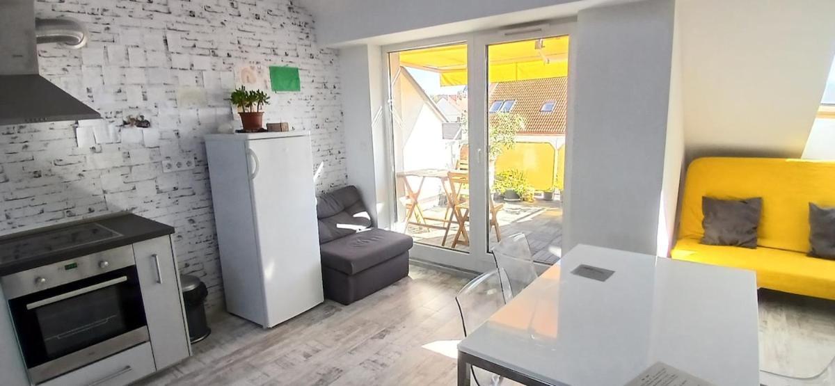 8X8 Tetoter Apartman سيغيد المظهر الخارجي الصورة