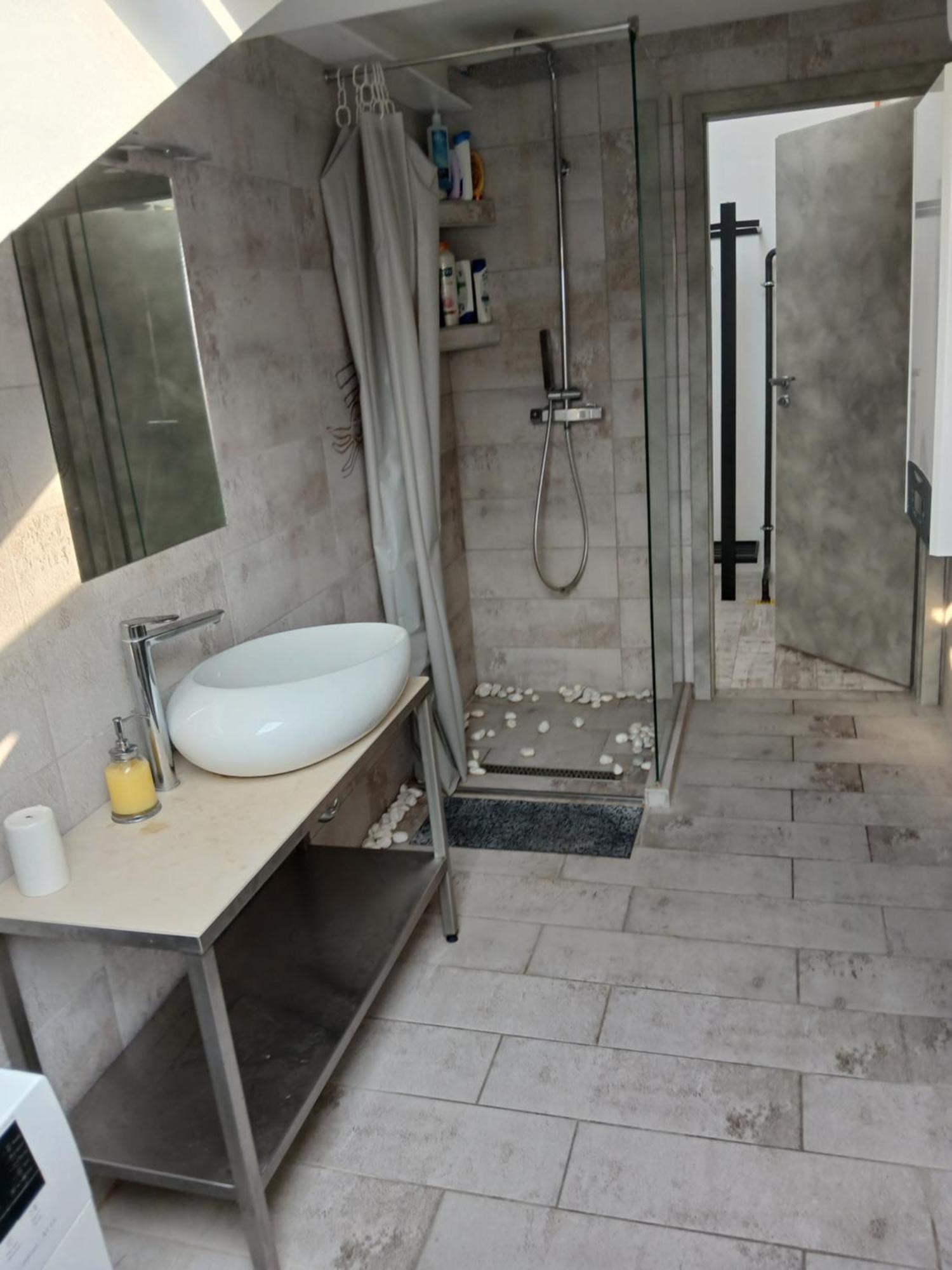 8X8 Tetoter Apartman سيغيد المظهر الخارجي الصورة